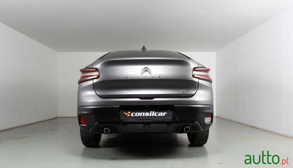 2024' Citroen C4 X photo #4