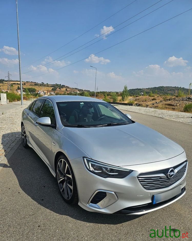 2018' Opel Insignia Grand Sport photo #3
