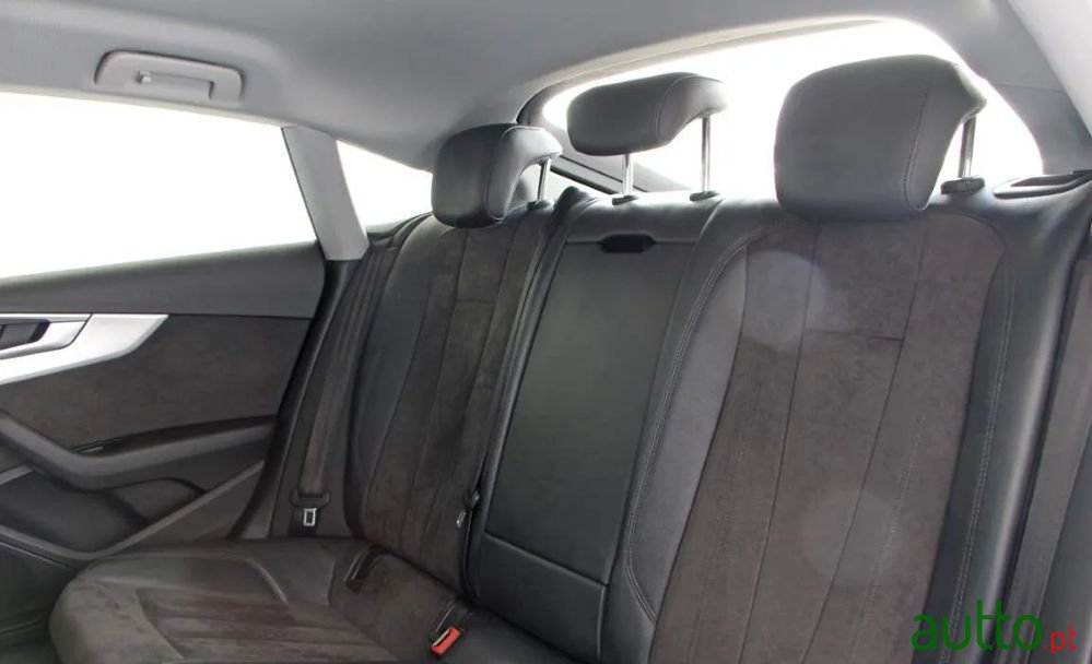 2017' Audi A5 Sportback photo #6