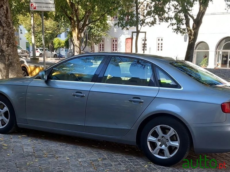 2012' Audi A4 2.0 Tdi S-Line photo #3