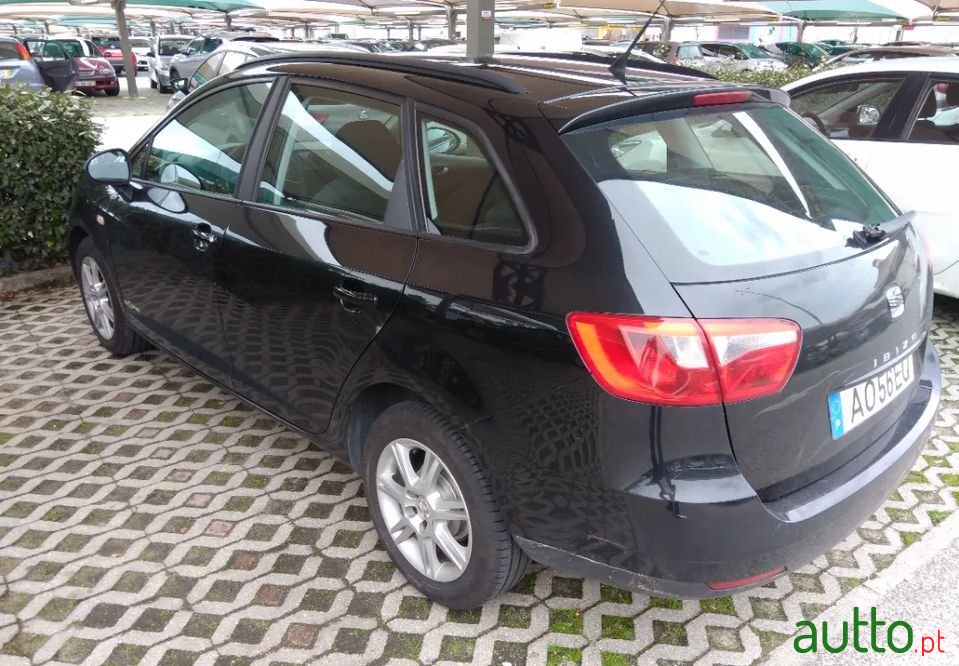 2011' SEAT Ibiza St photo #1