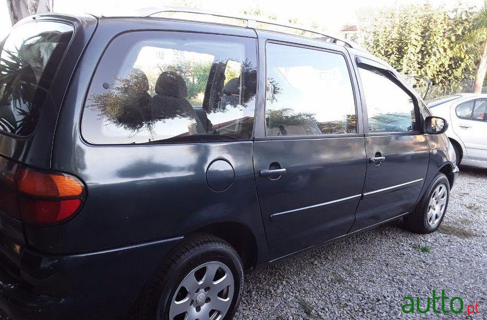 1996' Volkswagen Sharan photo #2