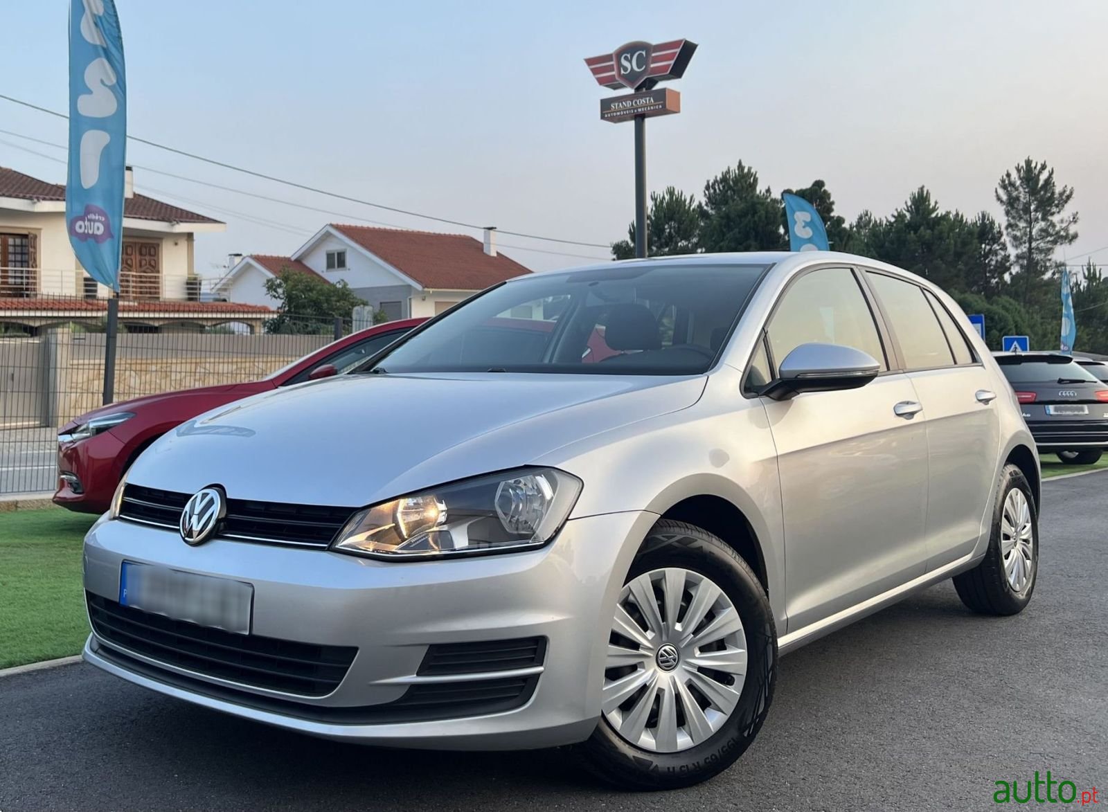 2014' Volkswagen Golf photo #1