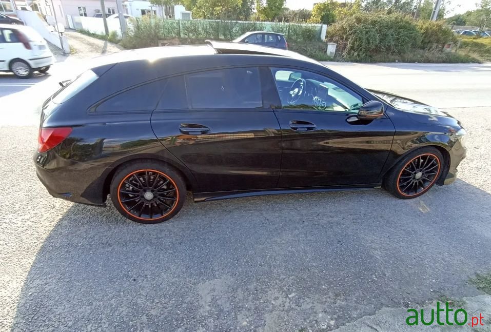 2016' Mercedes-Benz 220 photo #4