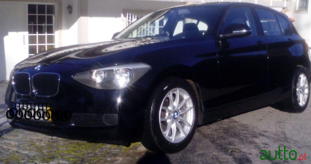2012' BMW 116 D Edynamics Line Urban photo #1