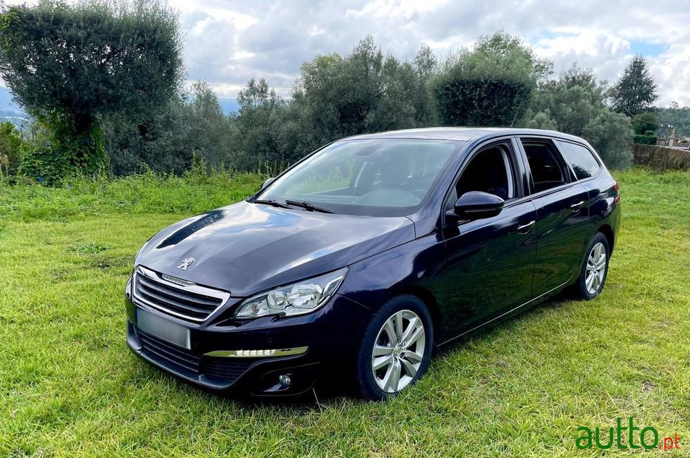 2015' Peugeot 308 Sw photo #1