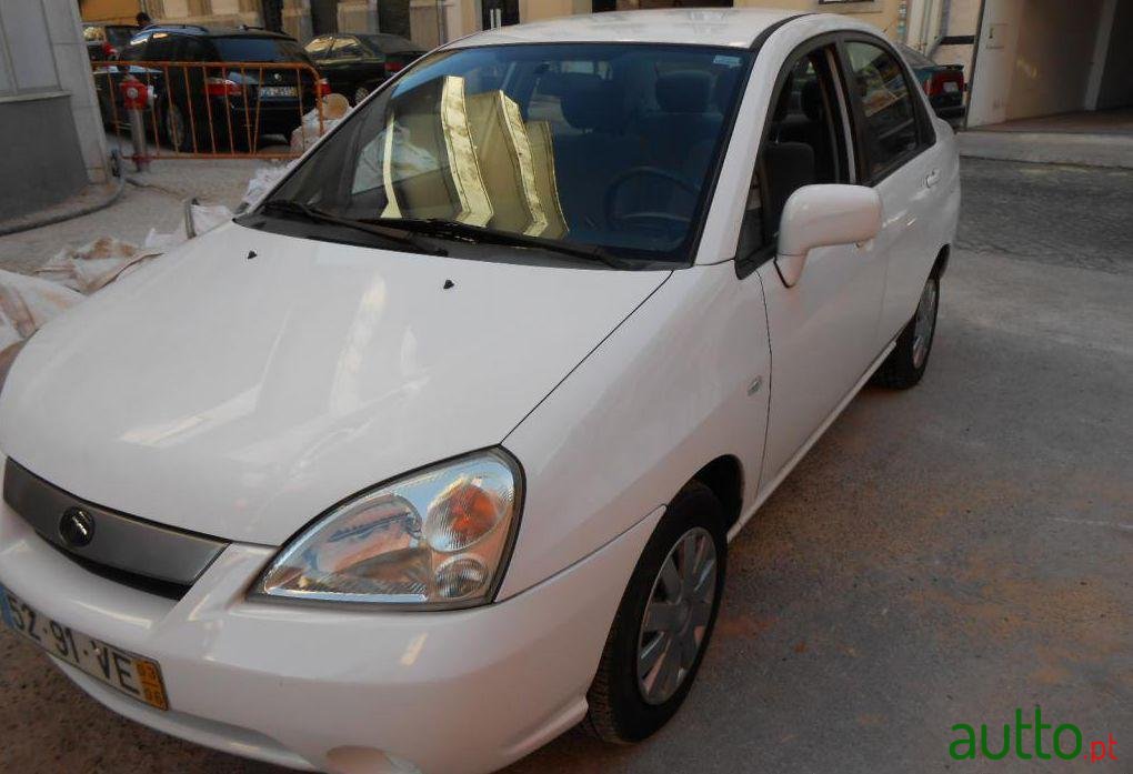 2003' Suzuki Liana 1.3 GL Exclusive photo #2