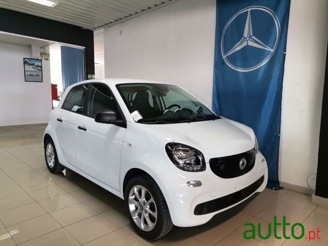 2018' Smart Forfour photo #1