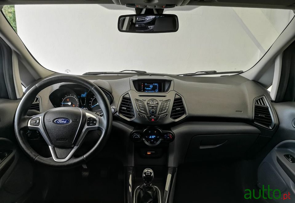 2014' Ford Ecosport photo #4