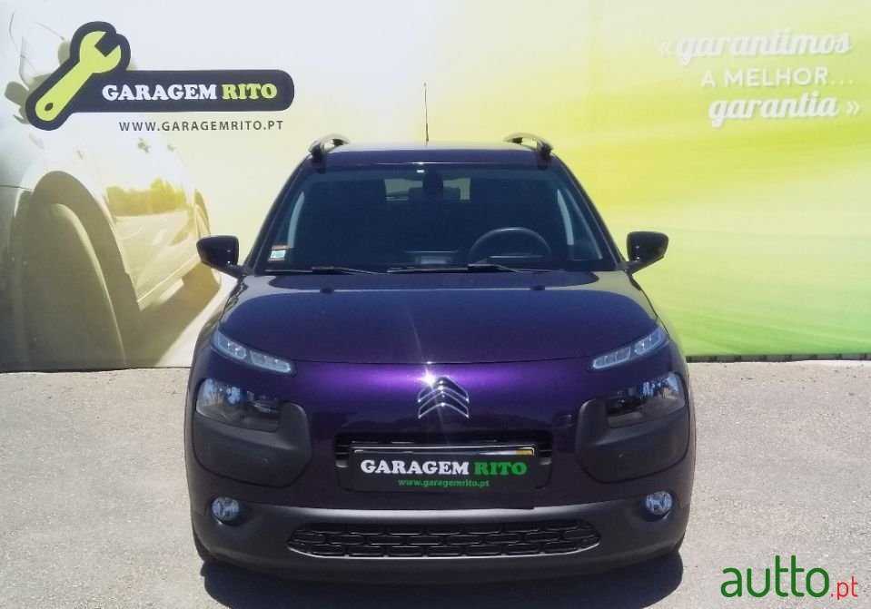 2014' Citroen C4 Cactus photo #2