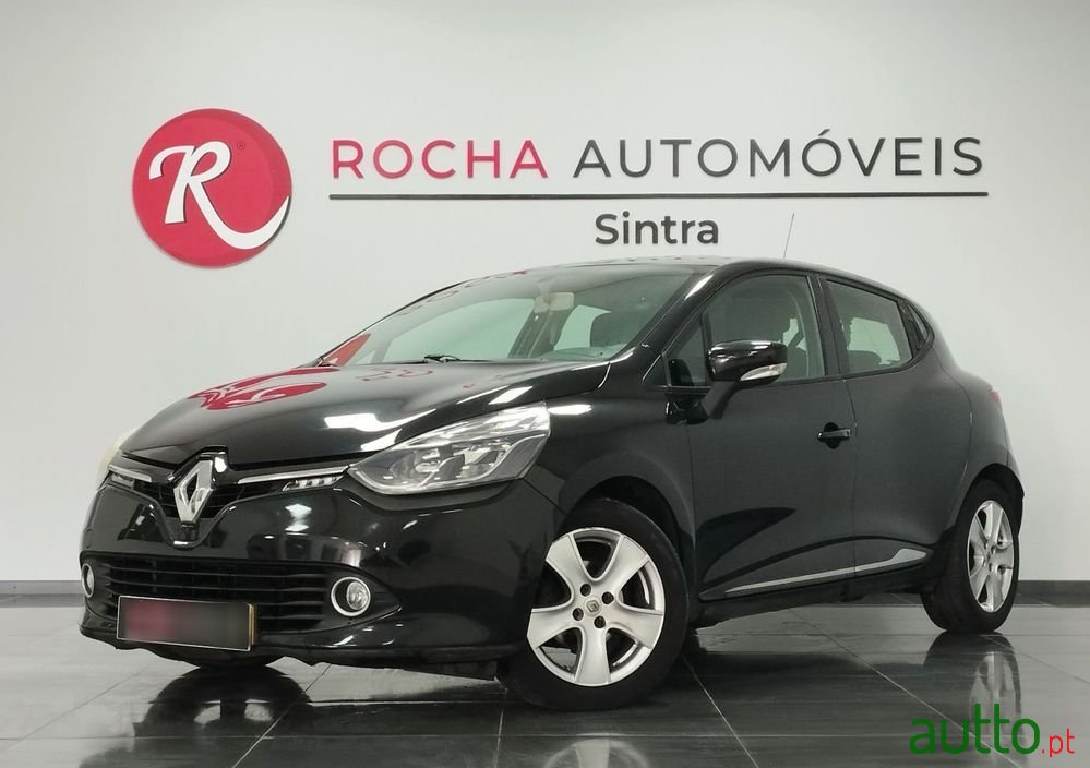 2014' Renault Clio photo #1