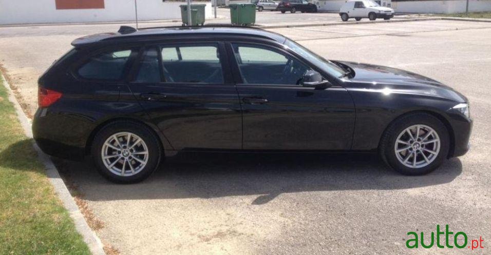 2013' BMW 320 D Touring Xdrive Line Modern photo #1