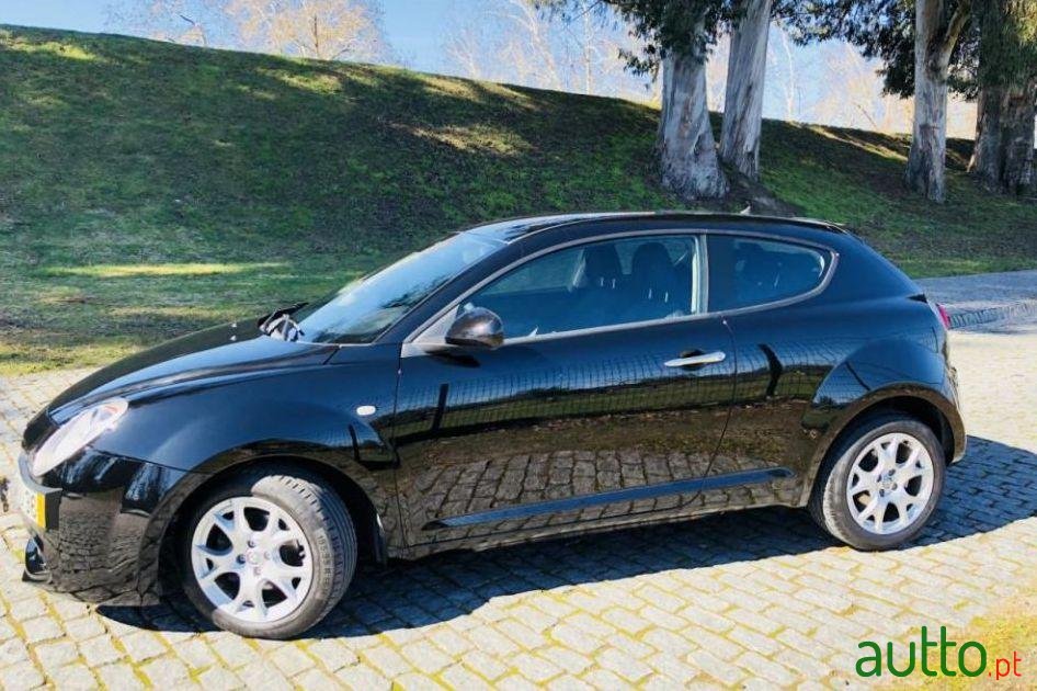 2013' Alfa Romeo MiTo photo #1