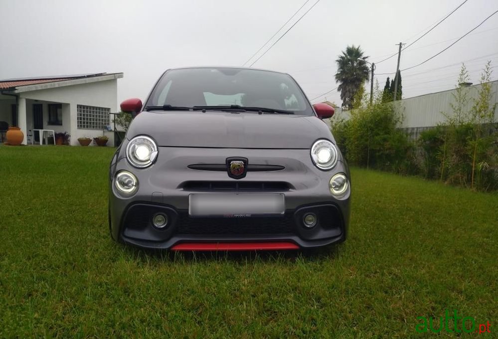 2018' Fiat 595 Abarth photo #3