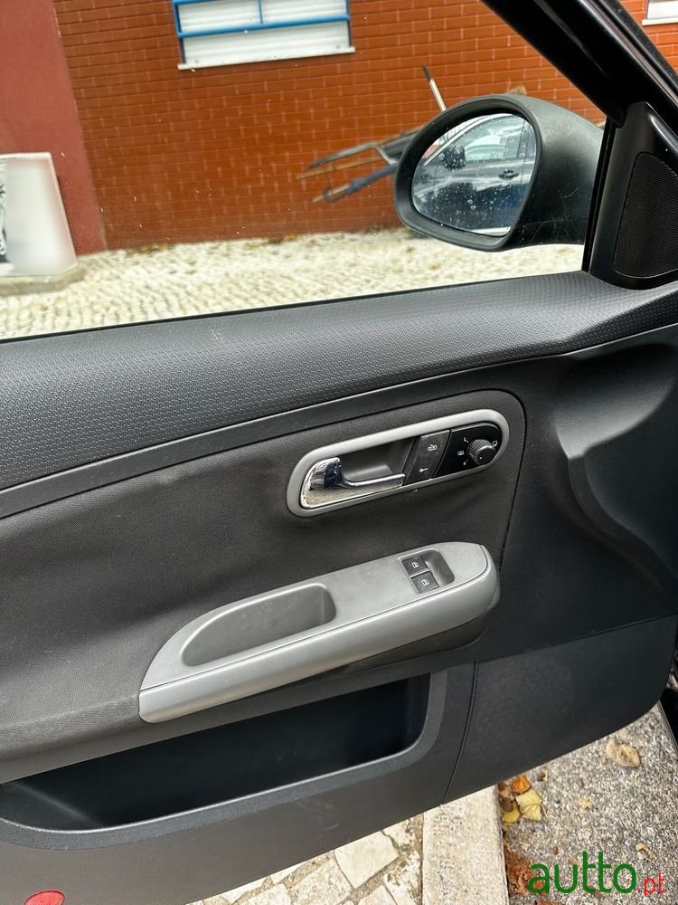 2007' SEAT Ibiza photo #3