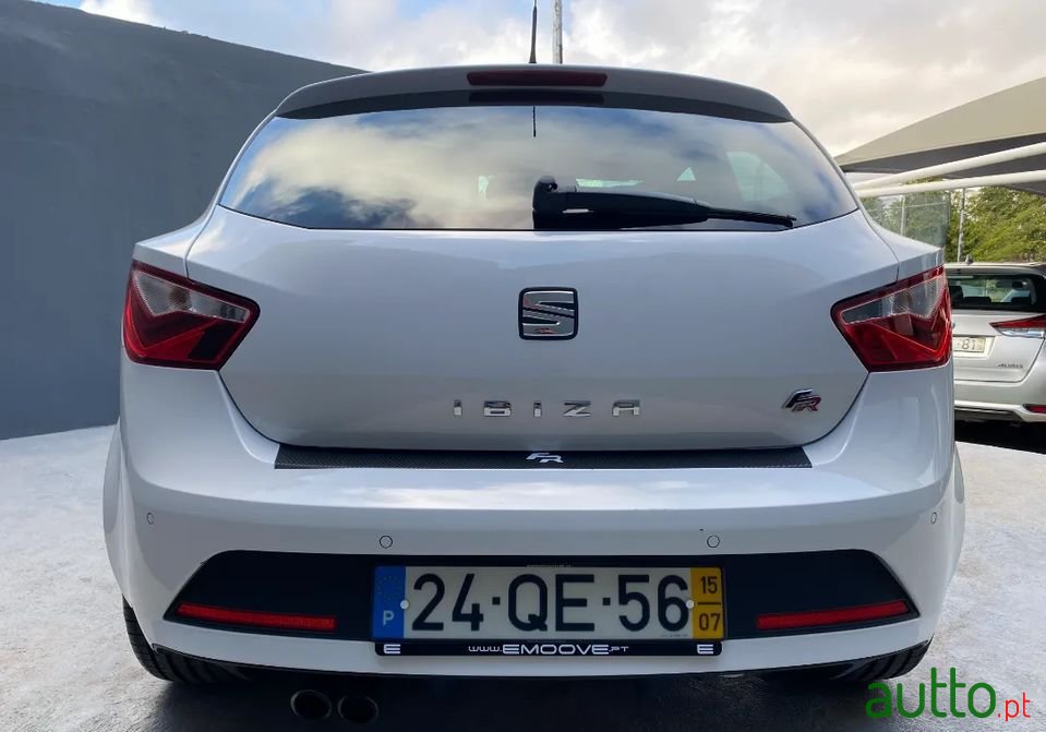 2015' SEAT Ibiza photo #4