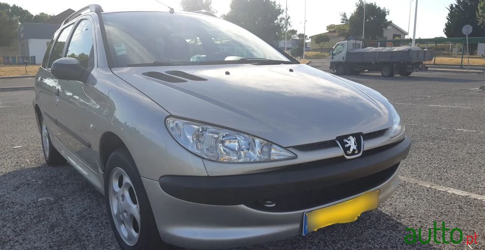 2006' Peugeot 206 Sw photo #6