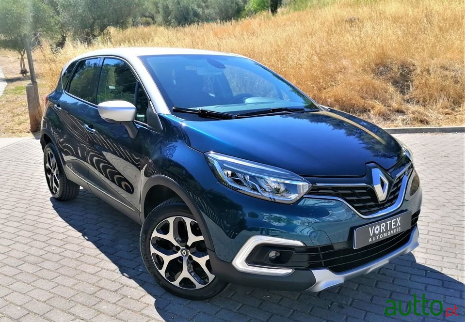 2017' Renault Captur photo #1