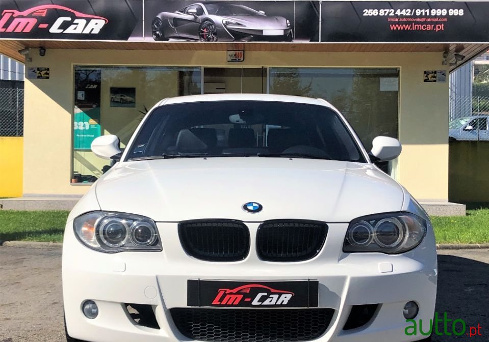 2010' BMW 123 photo #2