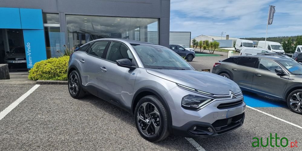 2024' Citroen E-C4 50 Kwh Plus photo #5