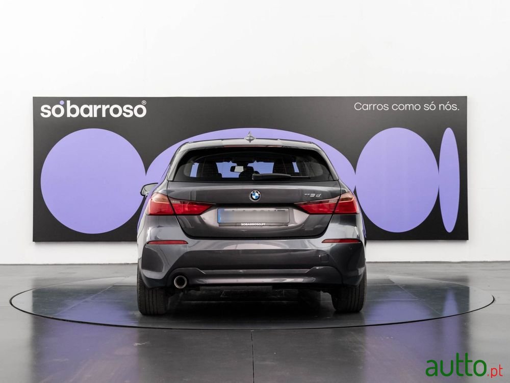 2020' BMW Série 1 D Advantage photo #4