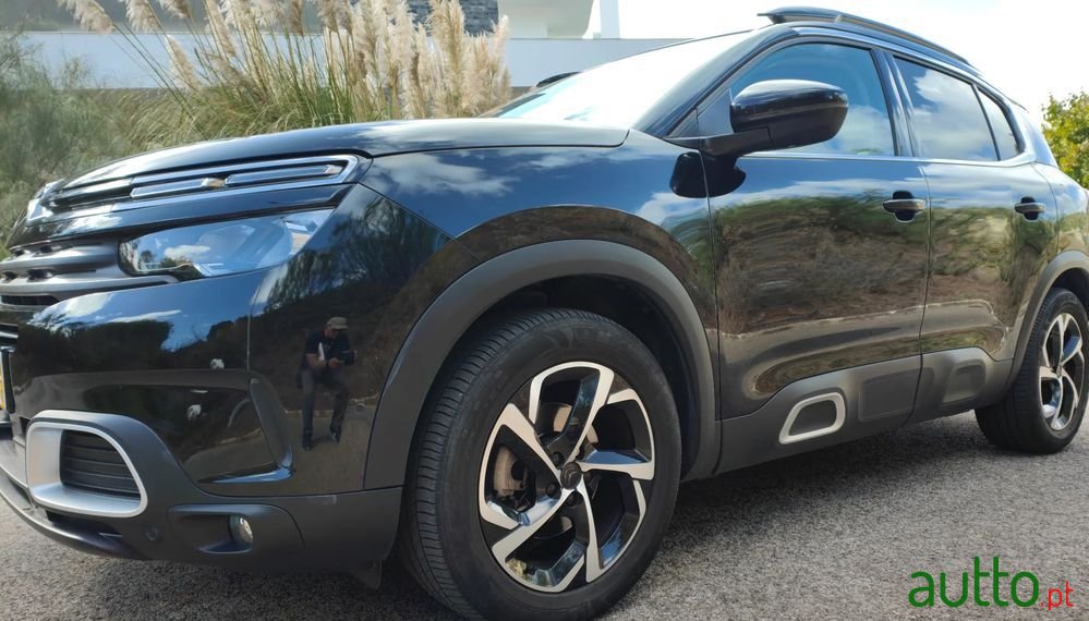 2019' Citroen C5 Aircross photo #6