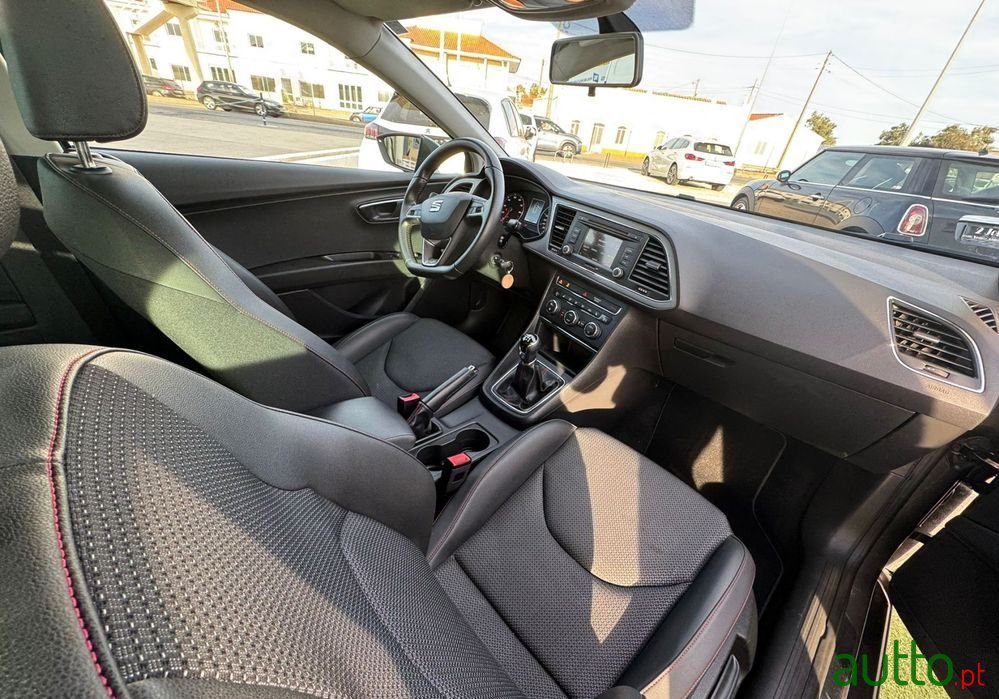 2014' SEAT Leon 1.4 Tsi Fr S/S photo #3