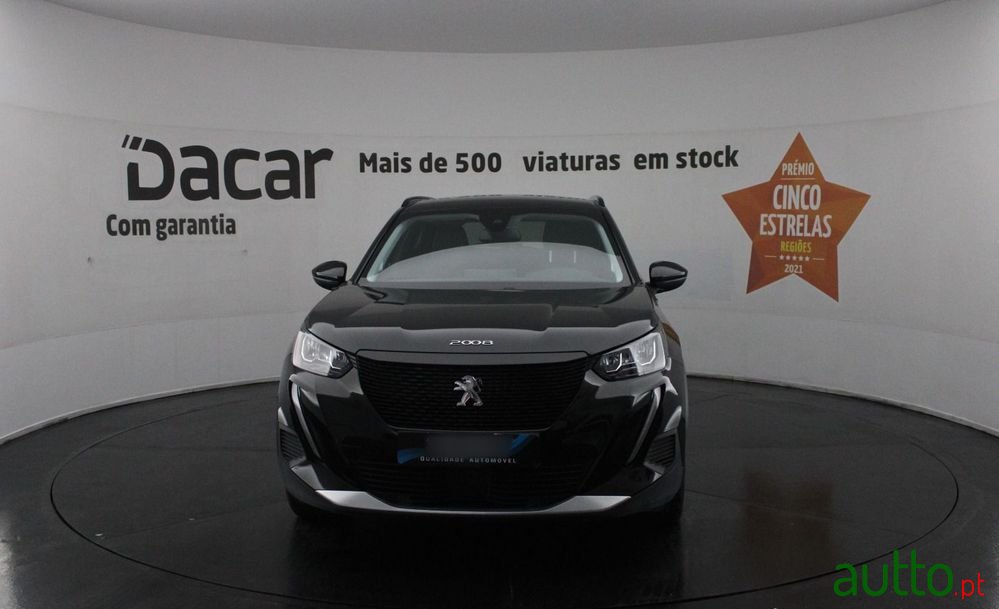2022' Peugeot e-2008 photo #3