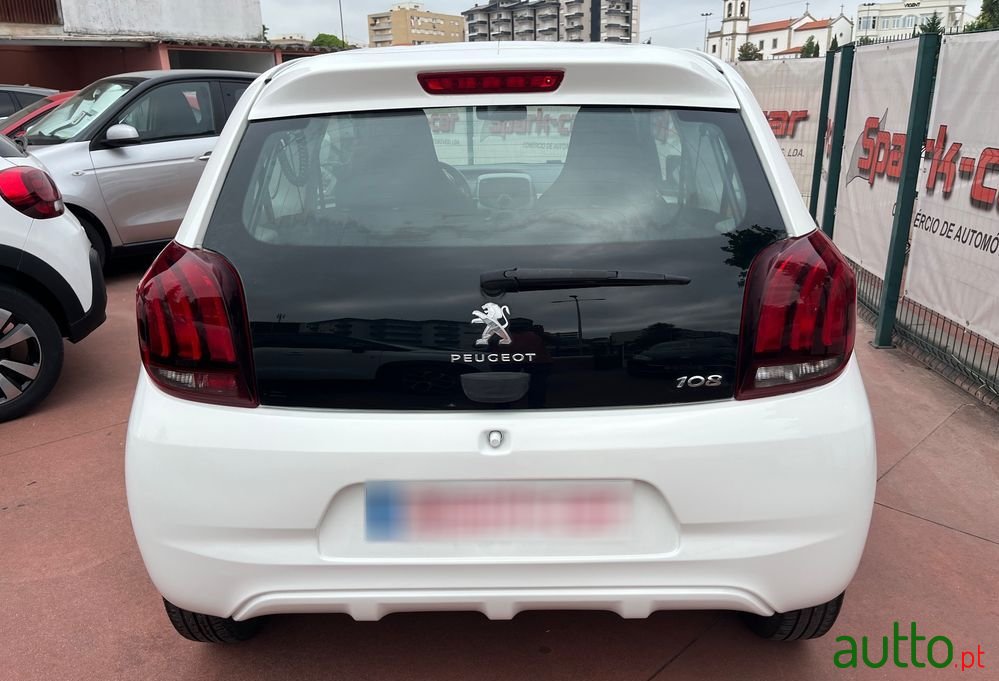 2015' Peugeot 108 1.0 Vti photo #6