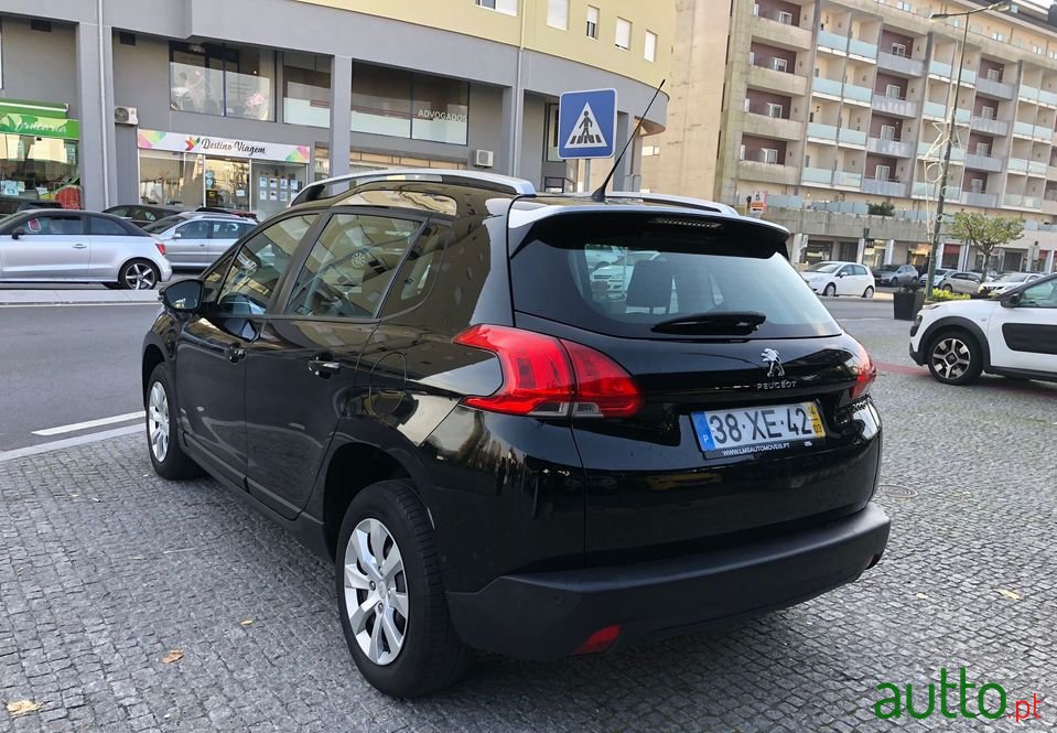 2014' Peugeot 2008 photo #4