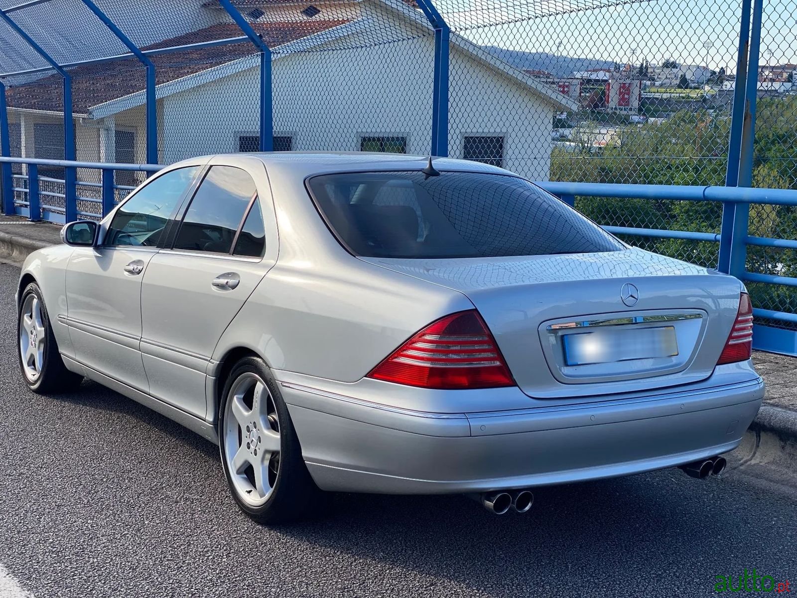 2005' Mercedes-Benz S-320 photo #3
