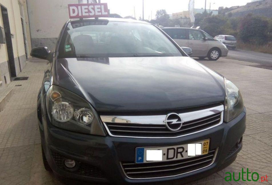 2007' Opel Astra 1.3 Cdti Edition photo #4
