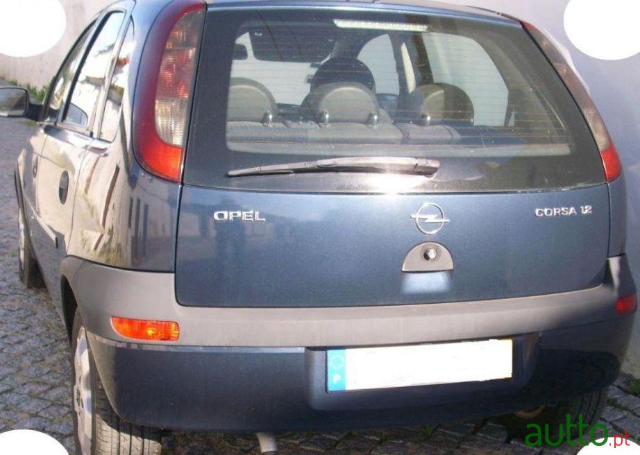 2002' Opel Corsa 1.2 16V Confort photo #1