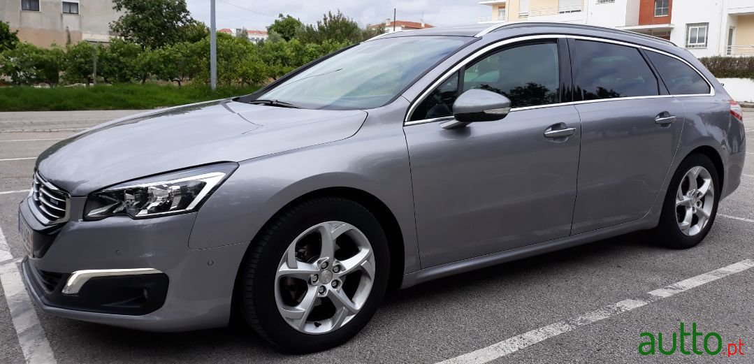 2016' Peugeot 508 Sw photo #2