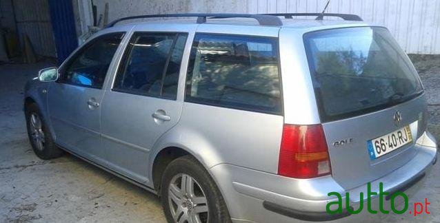 2001' Volkswagen Golf Variant photo #1