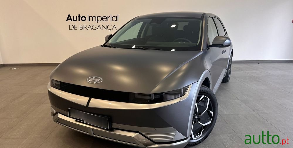 2024' Hyundai Ioniq 5 photo #1