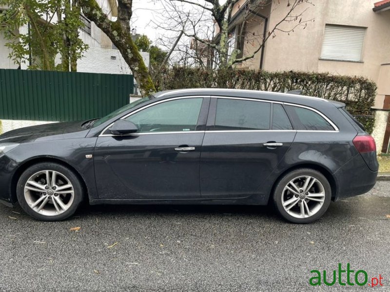 2016' Opel Insignia Sports Tourer photo #3