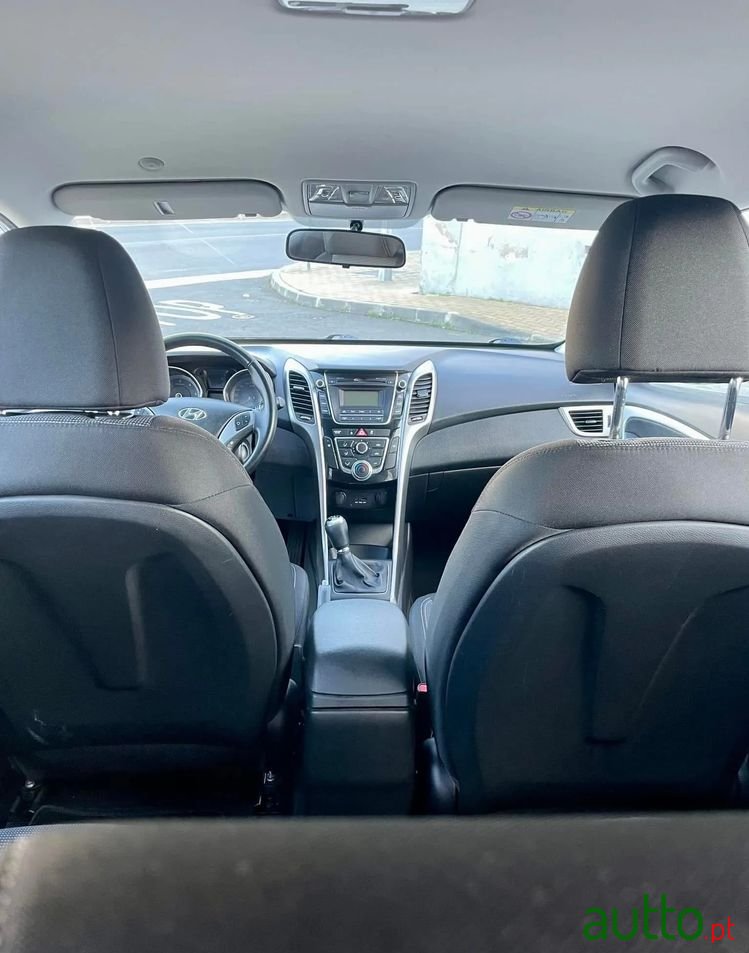 2014' Hyundai i30 photo #5