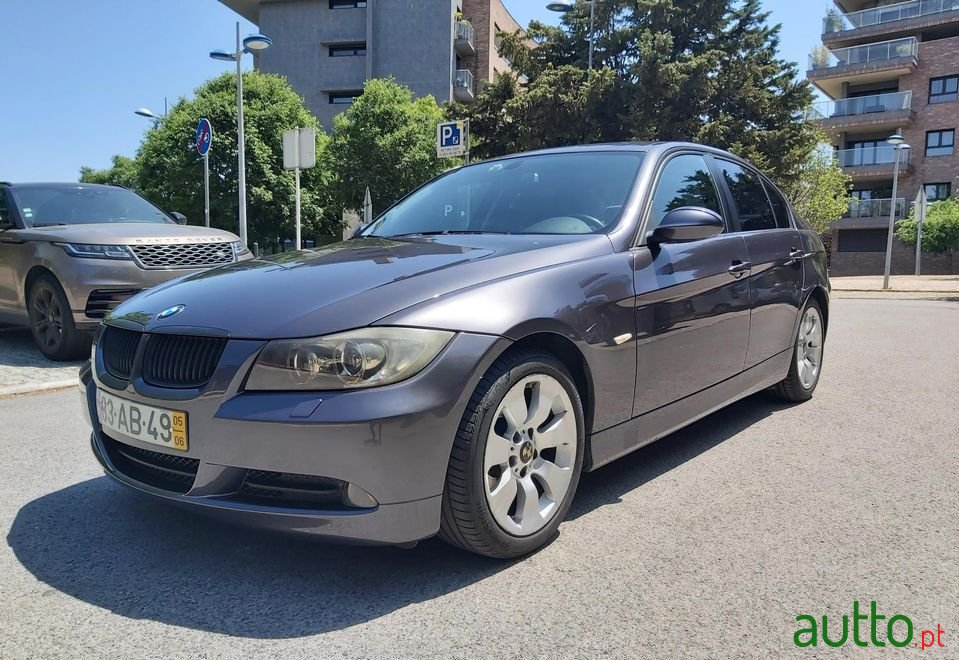 2005' BMW 320 photo #4