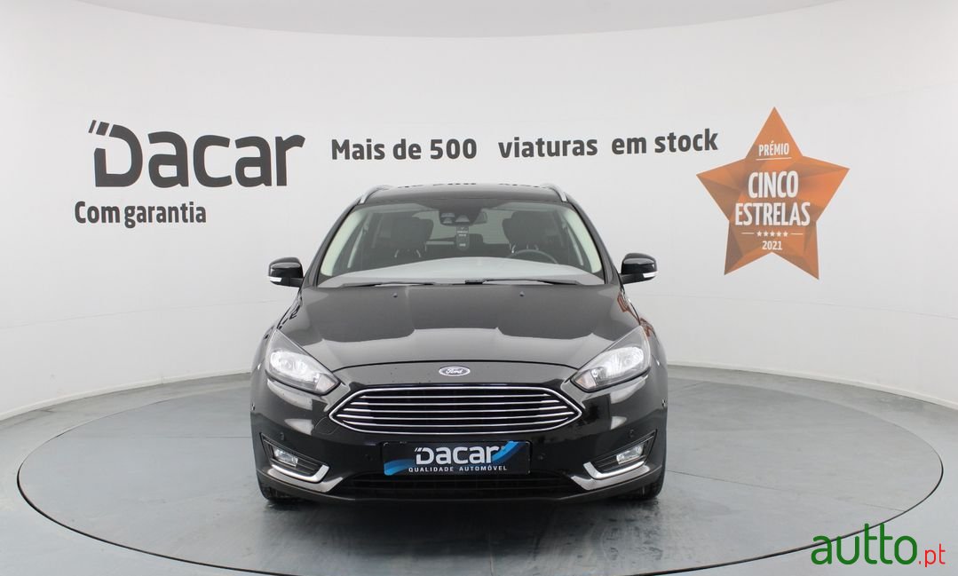 2017' Ford Focus Sw photo #2