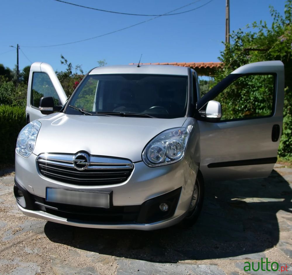 2018' Opel Combo photo #4