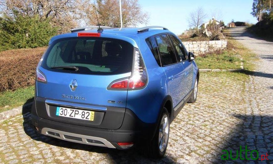 2014' Renault Scenic photo #2