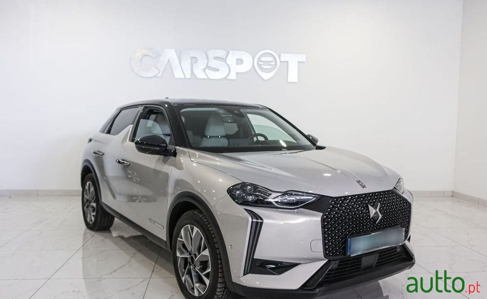 2024' DS Automobiles Ds3 photo #1