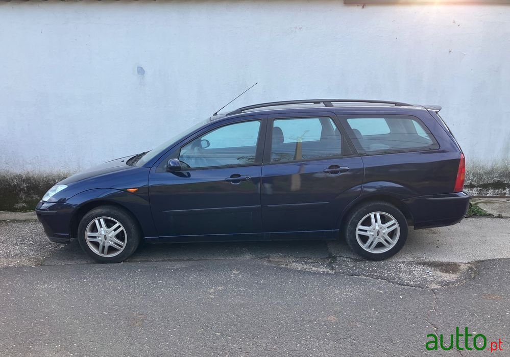 2005' Ford Focus 1.4 Ambiente photo #3