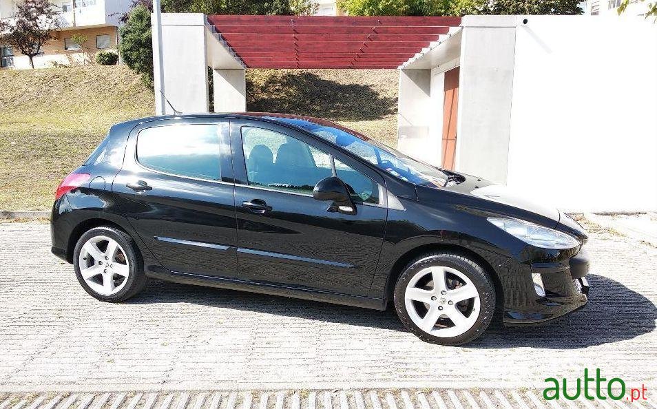 2009' Peugeot 308 photo #2