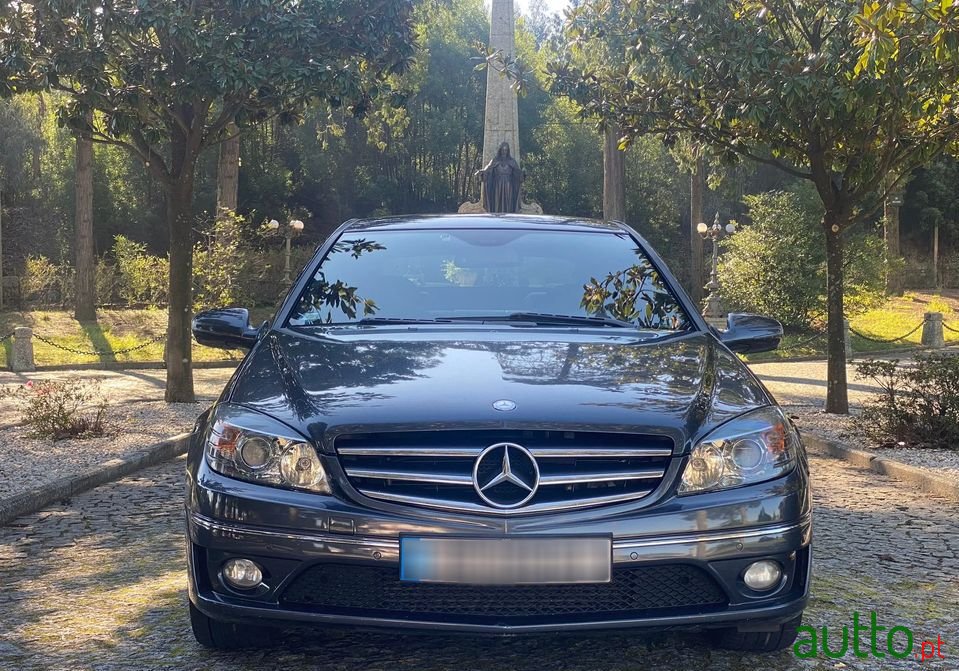 2010' Mercedes-Benz Clc-220 photo #2