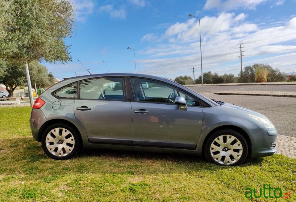 2006' Citroen C4 photo #4