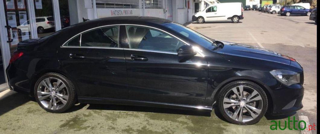 2015' Mercedes-Benz Cla-180 photo #2