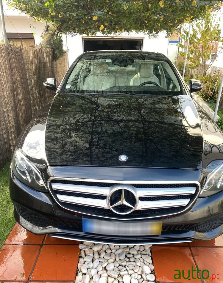2017' Mercedes-Benz E 220 D Exclusive photo #3