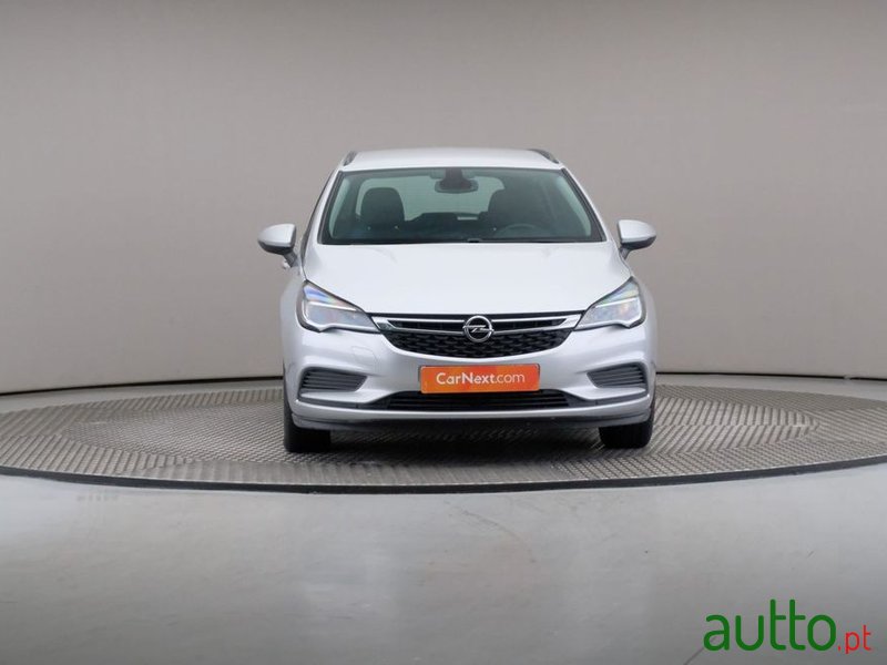 2017' Opel Astra Sports Tourer photo #3